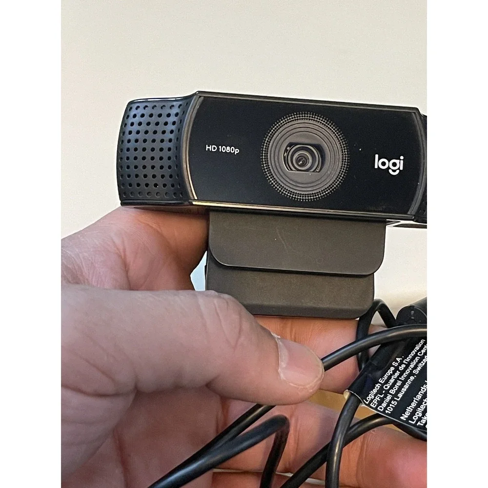 Logitech Logi HD 1080p USB Webcam V-U0028